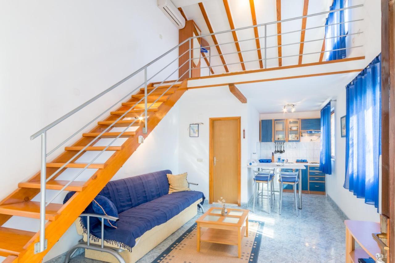 Vacation House Milka มิลนา ภายนอก รูปภาพ